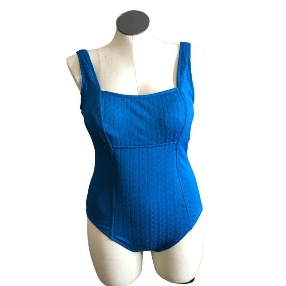 Catalina Womans Sz 16 One Piece Swimsuit Scooped Back Surf Blue Bathing Suit
